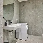 Luxury 2br With Garden, 5mins From Old Town &